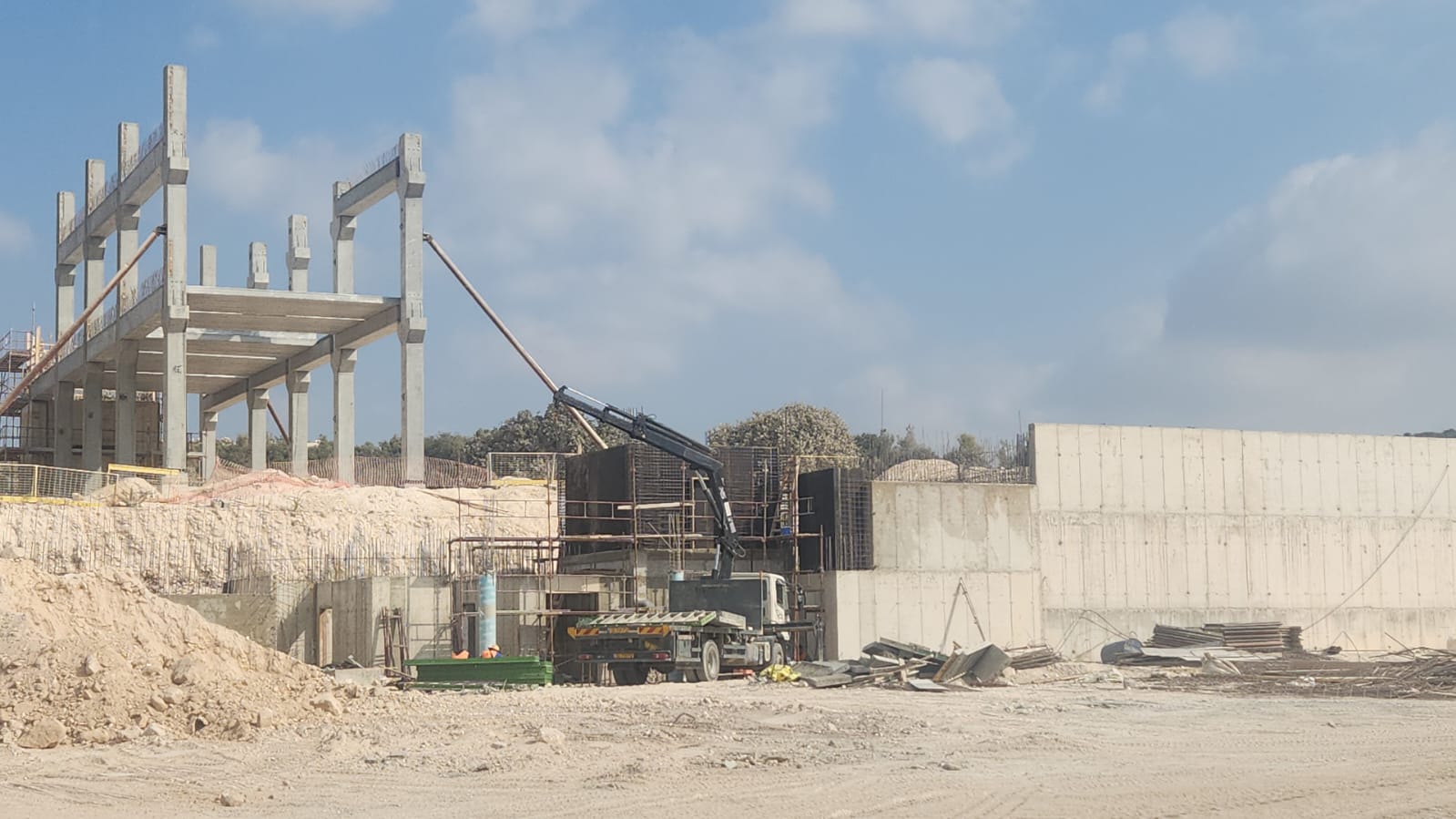 WhatsApp Image 2026-03-11 at 08.32.58 (2)