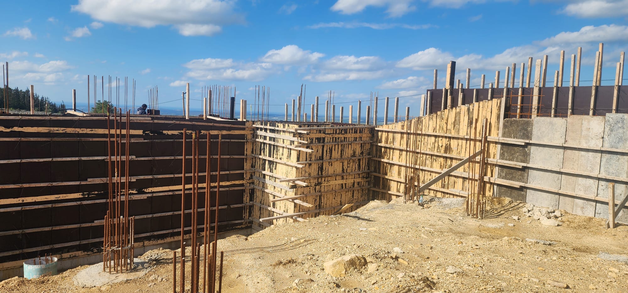 WhatsApp Image 2026-01-22 at 09.29.01