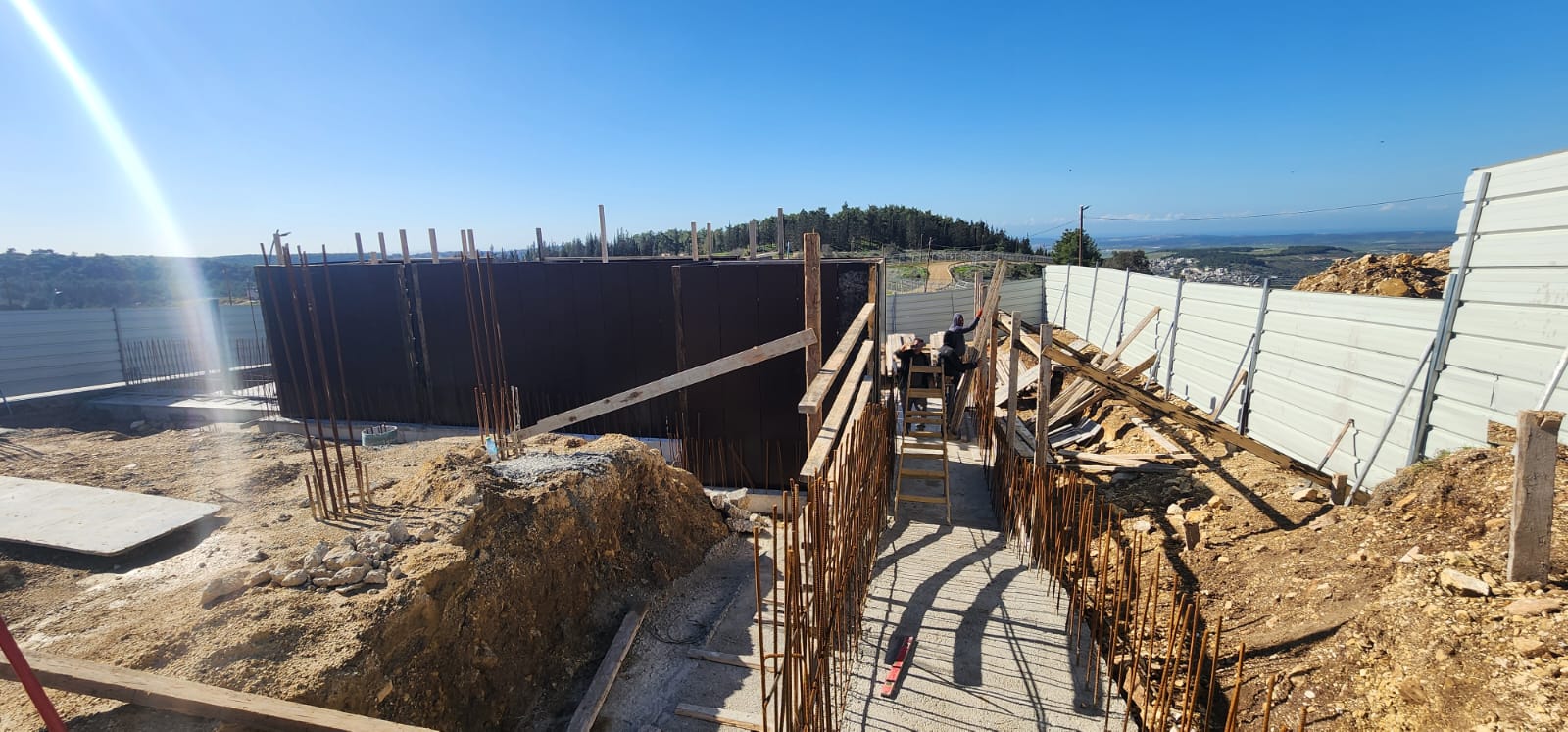 WhatsApp Image 2026-01-22 at 09.29.03 (1)